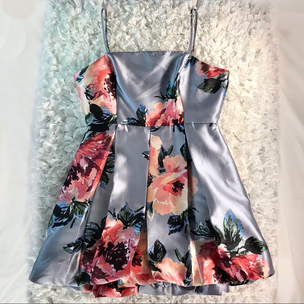 Floral formal dress new without tags